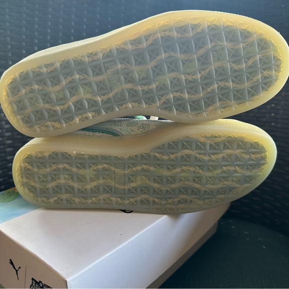 PUMA x Animal Crossing Suede Sneaker Junior SZ 4C NIB - Picture 8 of 12